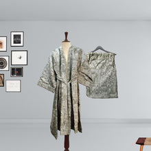 Load image into Gallery viewer, DBR-18 Grey Dyed Yarn
