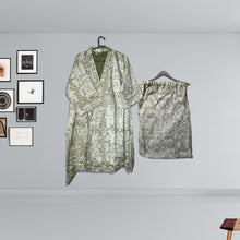 Load image into Gallery viewer, DBR-18 Grey Dyed Yarn
