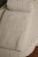 Load image into Gallery viewer, AT-120 White Hotel Towels
