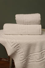 Load image into Gallery viewer, AT-120 White Hotel Towels
