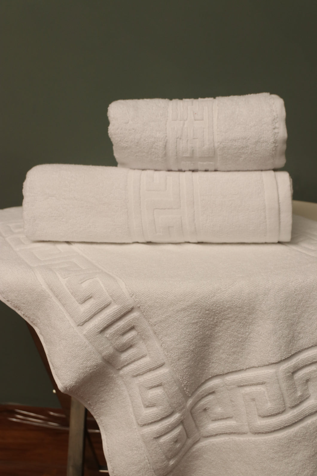 AT-120 White Hotel Towels