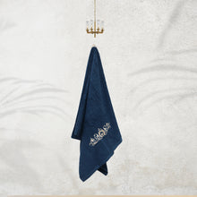 Load image into Gallery viewer, AT-83 Royal Motif Towel
