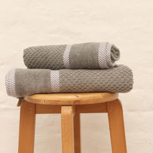 Load image into Gallery viewer, AT-71 Hotel Towel Grey Towel
